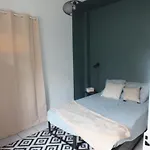 Renove - Centre & Tram 5min アパート