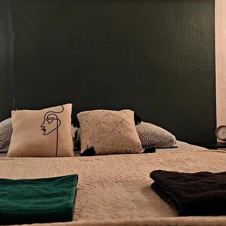 Renove - Centre & Tram 5min *