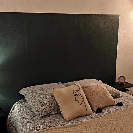 Renove - Centre & Tram 5min Клермон-Ферран