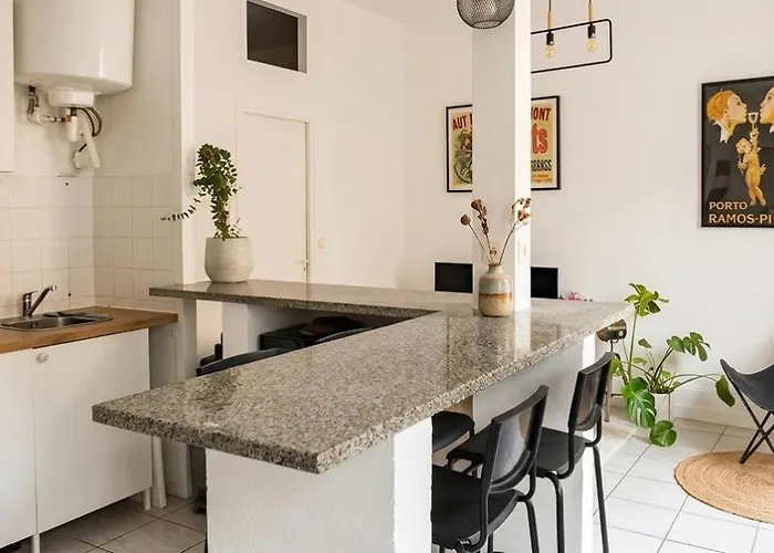 Renove - Centre & Tram 5min Апартаменты Клермон-Ферран