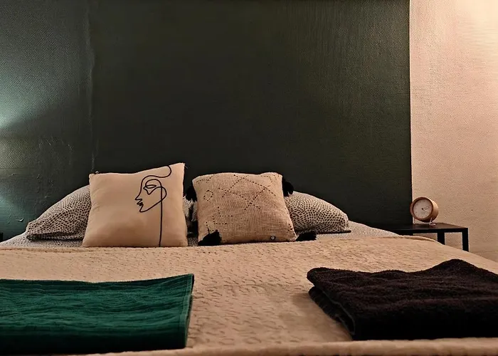 Renove - Centre & Tram 5min *