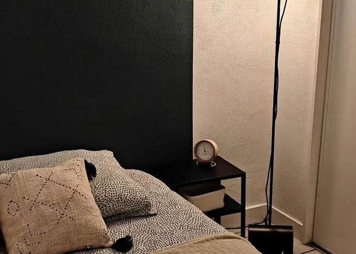 Renove - Centre & Tram 5min